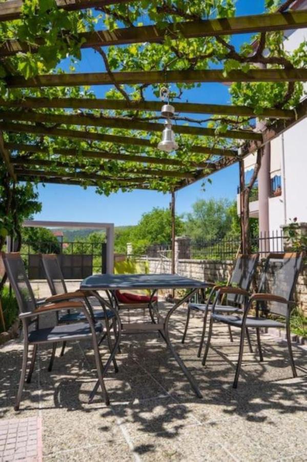 Secret Garden 76 Sq.M. Apartment Close To City Center Giannina Esterno foto